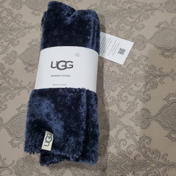 UGG Navy Leda Cozy Socks - Picture 7 of 10